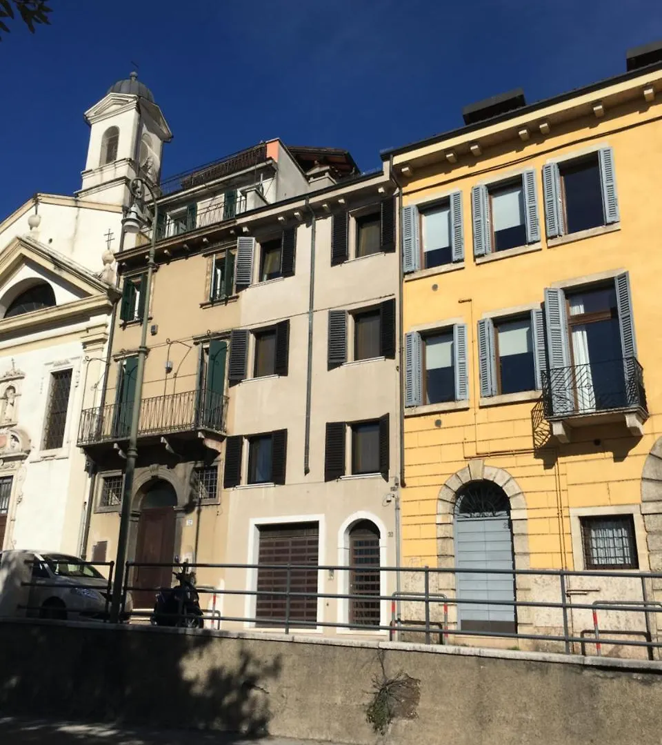 Veronajourneys Apartment Verona